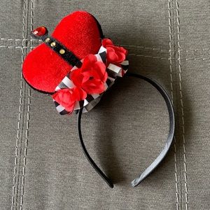 Queen of hearts headband